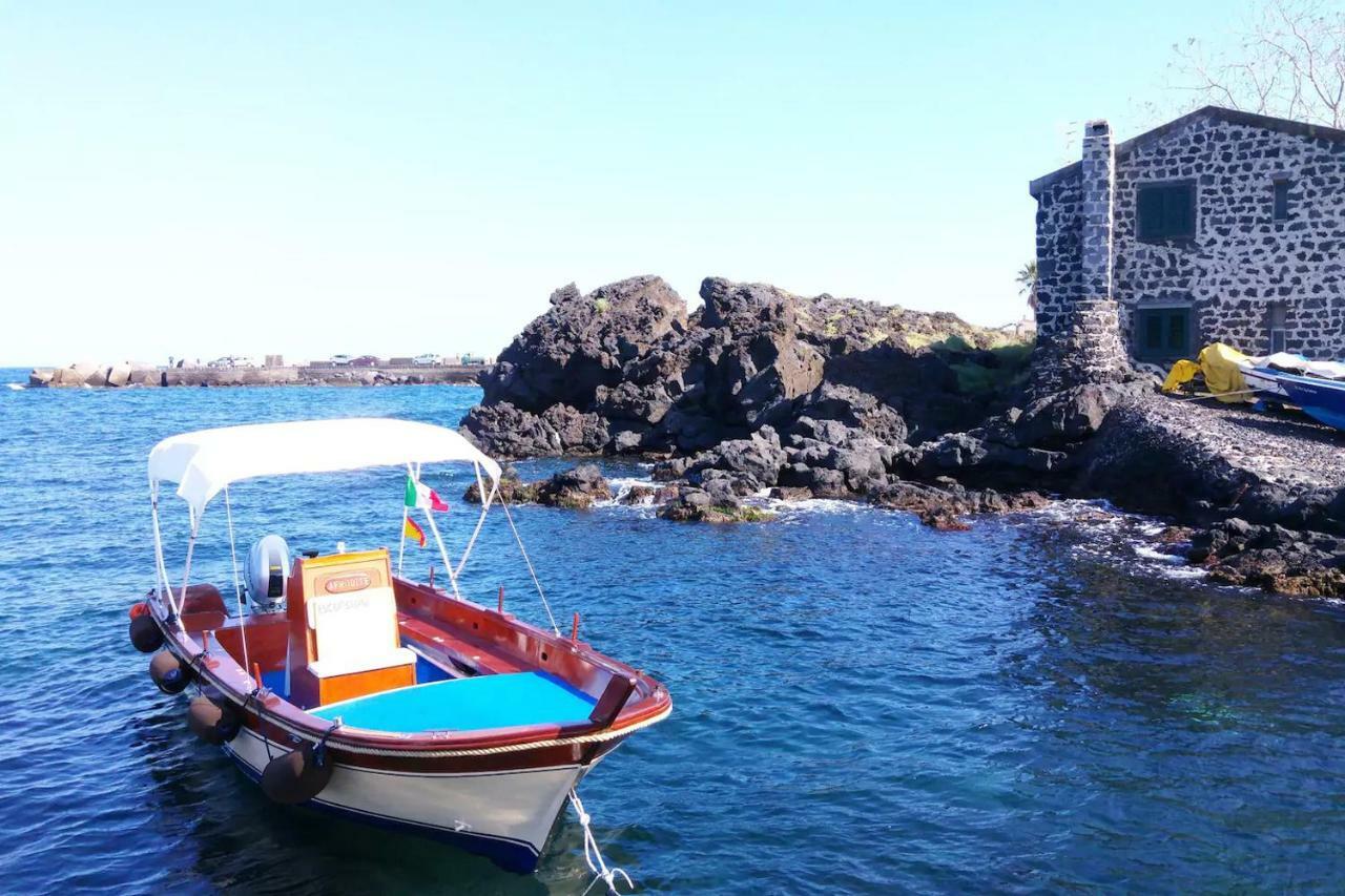 Casa Del Sole Con Vista Sull'Etna A 200 Mt Dal Mare Villa Acireale Dış mekan fotoğraf