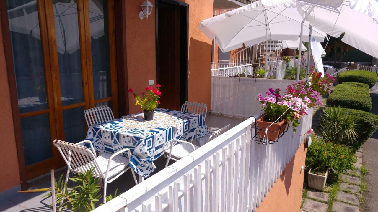 Casa Del Sole Con Vista Sull'Etna A 200 Mt Dal Mare Villa Acireale Dış mekan fotoğraf